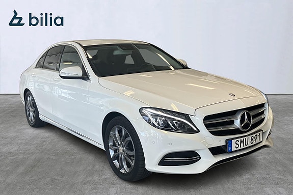 Mercedes-Benz C220 d 2 of 5