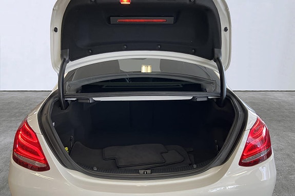 Mercedes-Benz C220 d 8 of 21