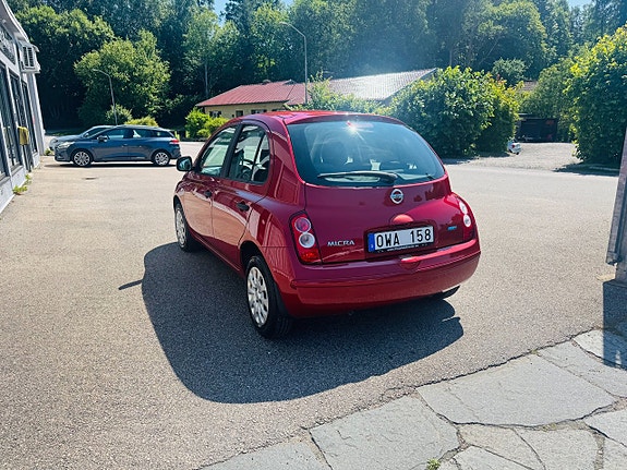 Nissan Micra 4 of 22