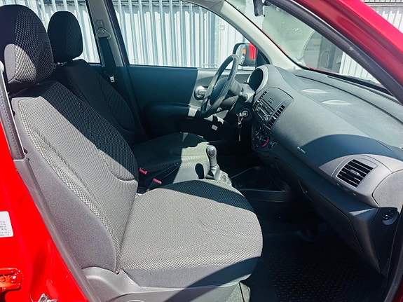 Nissan Micra 5 of 22