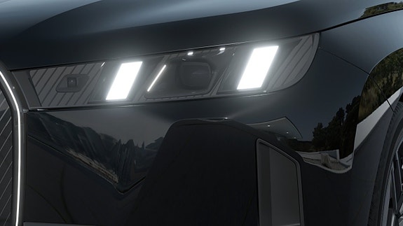 BMW iX 6 of 13