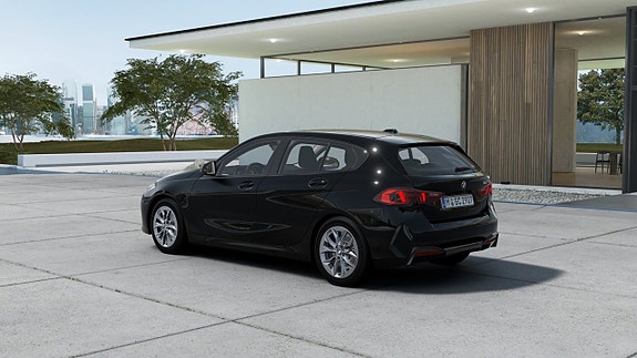 BMW 120 2 of 13