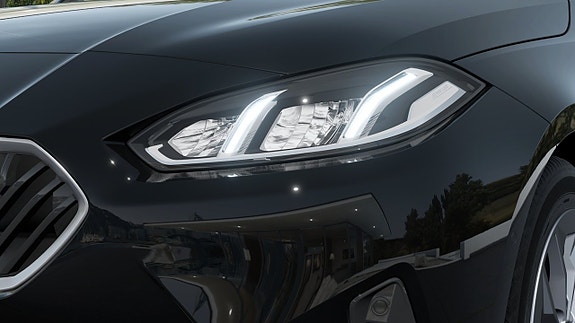 BMW 120 6 of 13