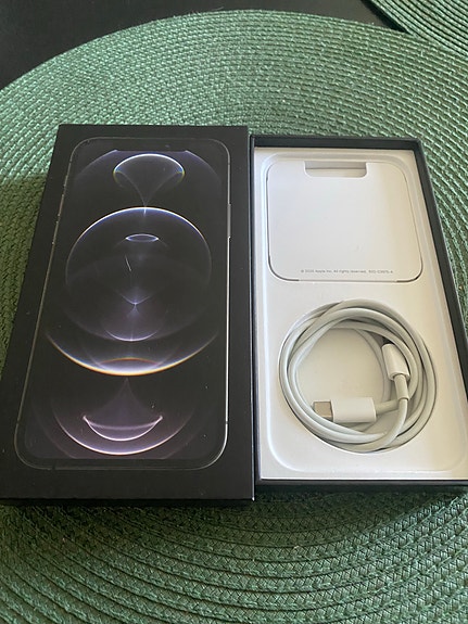 Apple iPhone 12 Pro smartphone 256 GB image 3