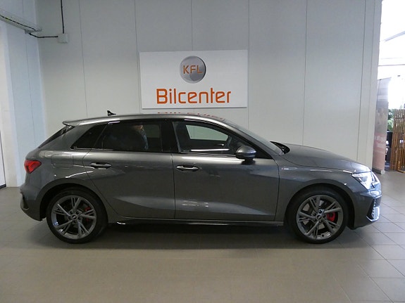 Audi A3 3 of 5