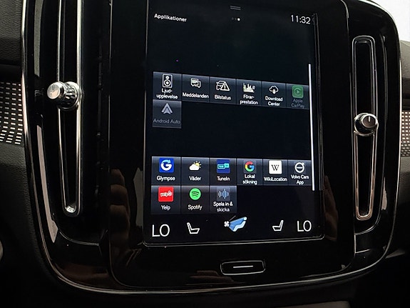 Volvo XC40 19 of 30