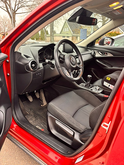 Mazda CX-3 4 of 5