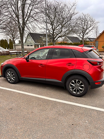 Mazda CX-3 2 of 5