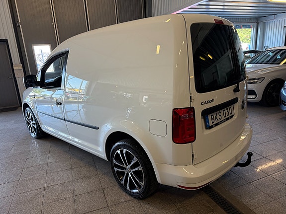 Volkswagen Caddy 5 of 5