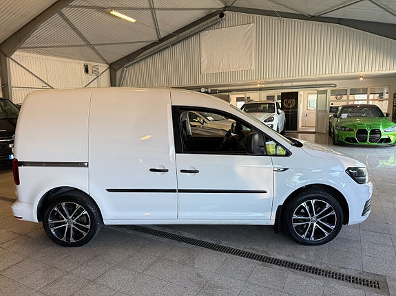 Volkswagen Caddy 2 of 5