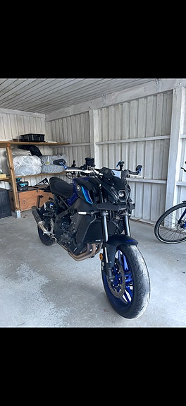 Yamaha MT-09 7 of 7