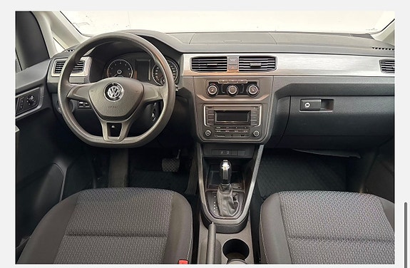 Volkswagen Caddy Maxi 6 of 12