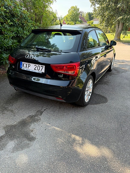 Audi A1 3 of 5
