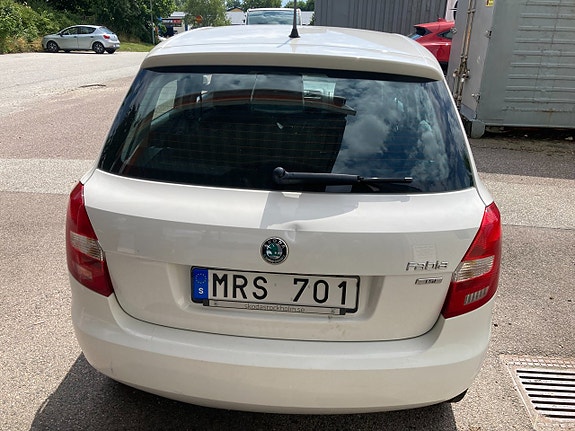 Skoda Fabia 5 of 9