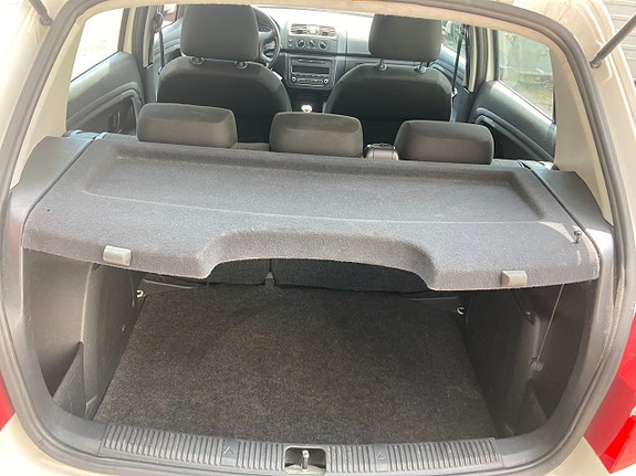 Skoda Fabia 6 of 9