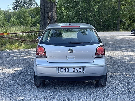 Volkswagen Polo 8 of 19