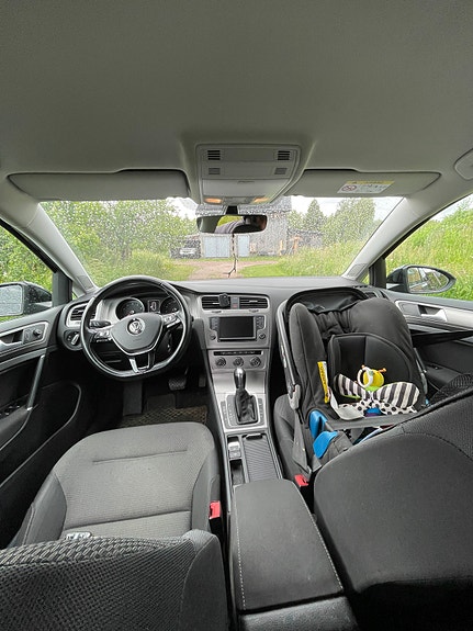 Volkswagen Golf VII 5 of 5