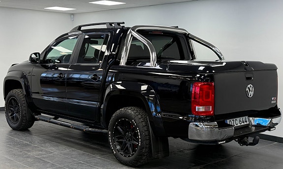 Volkswagen Amarok 2 of 5