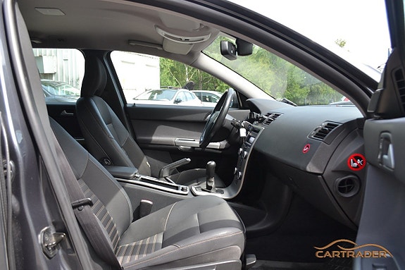 Volvo V50 8 of 14