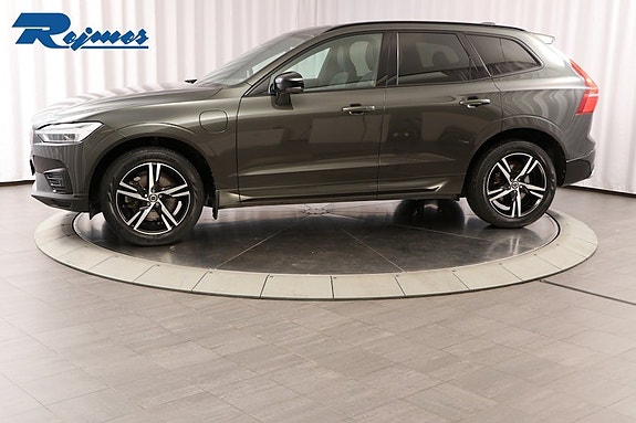 Volvo XC60 3 of 30