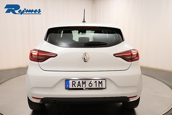 Renault Clio 21 of 26