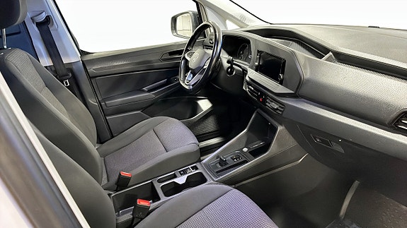 Volkswagen Caddy Maxi 3 of 5