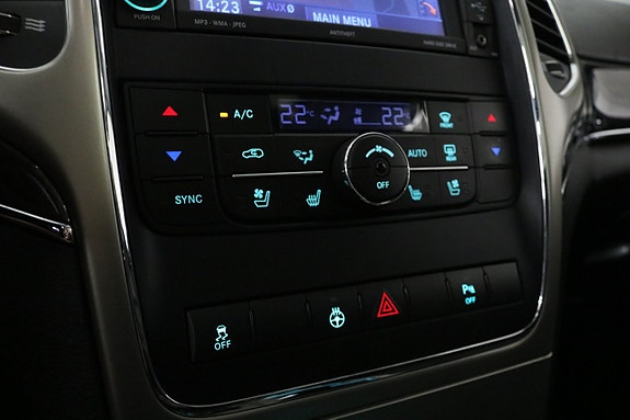 Jeep Grand Cherokee 26 of 30