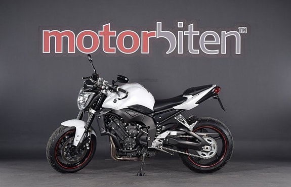 Yamaha FZ1-N Fazer 1.0 3 of 4