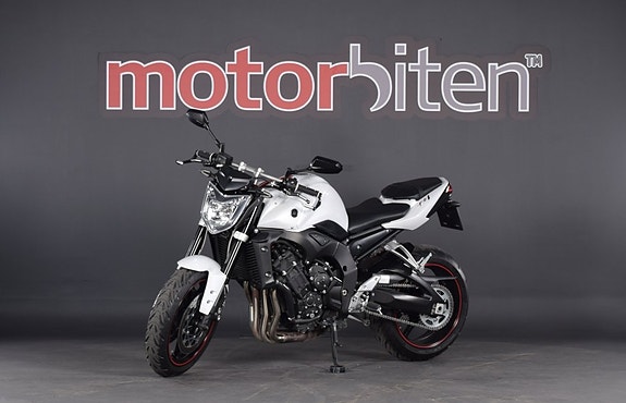 Yamaha FZ1-N Fazer 1.0 4 of 4