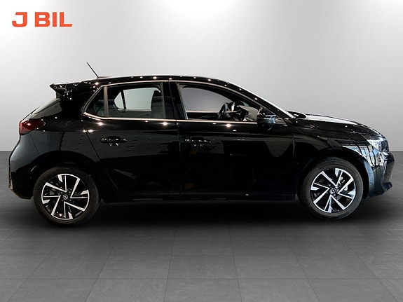 Opel Corsa 13 of 15