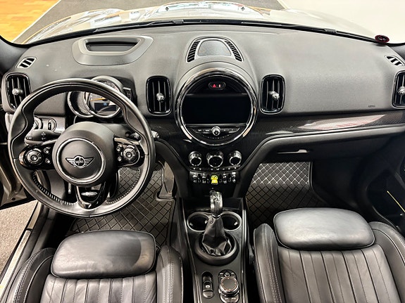 MINI Countryman Cooper SE 14 of 21