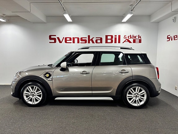MINI Countryman Cooper SE 3 of 5