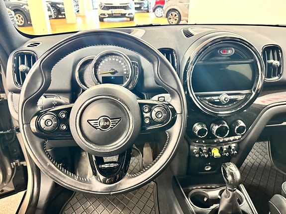 MINI Countryman Cooper SE 11 of 21