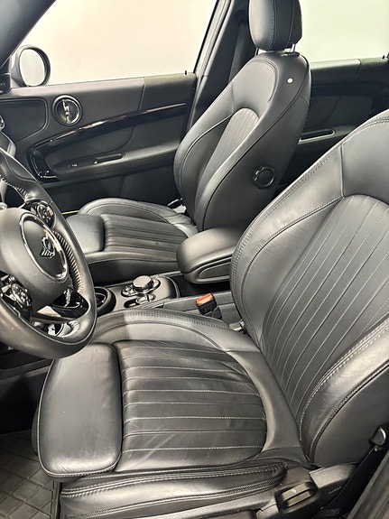 MINI Countryman Cooper SE 10 of 21