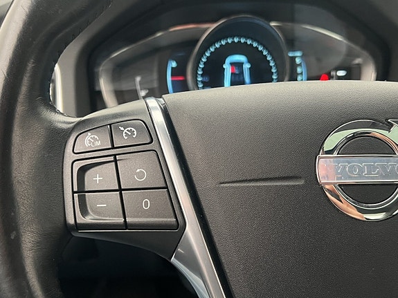 Volvo S60 19 of 30