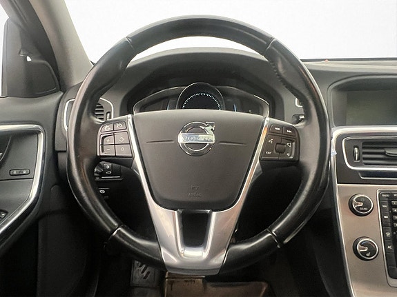 Volvo S60 16 of 30