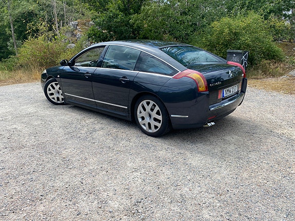 Citroen C6 2 of 5