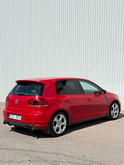 Volkswagen Golf VI 3 of 5