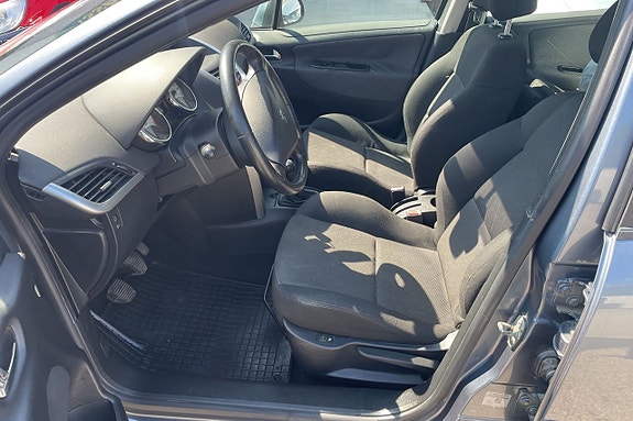 Peugeot 207 6 of 11