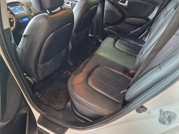 Hyundai ix35 14 of 18