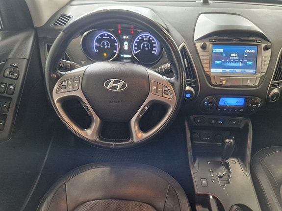 Hyundai ix35 8 of 18