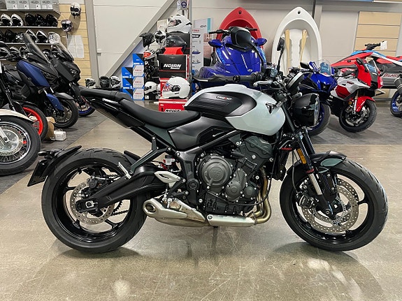 Triumph Motorcycles TRIDENT 660 ABS 80 MIL TRIBUTE EDITION Triumph triumph 2 of 5
