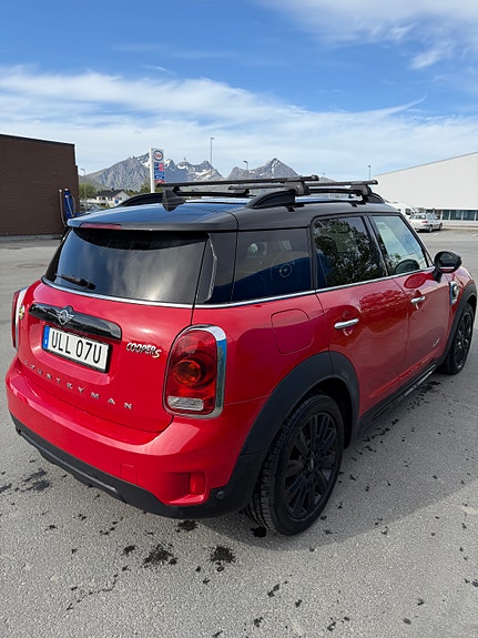 MINI Countryman Cooper SE 3 of 5