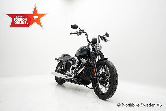 Harley-Davidson Street Bob *DEMO* 2 of 21