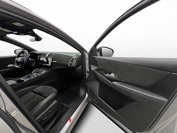 DS DS 7 Crossback 13 of 30