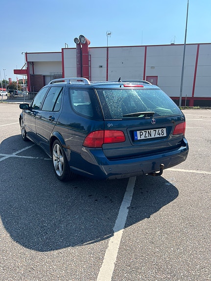 Saab 9-5 4 of 5