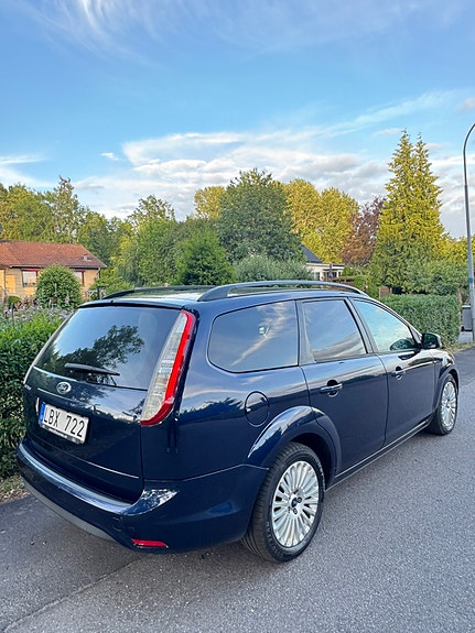 Ford Focus 4 of 5