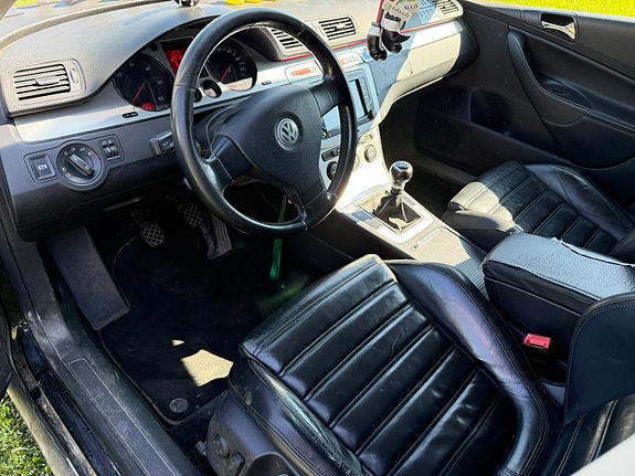 Volkswagen Passat 8 of 10