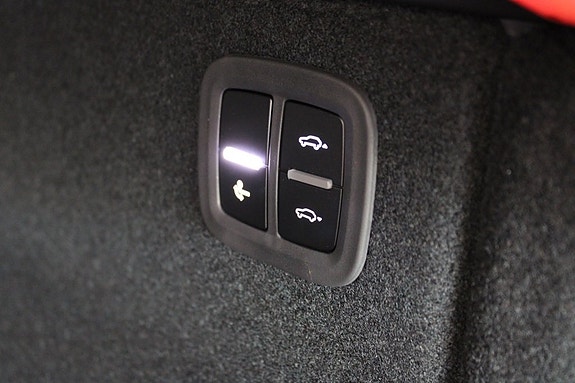 Porsche Macan 4S 23 of 25
