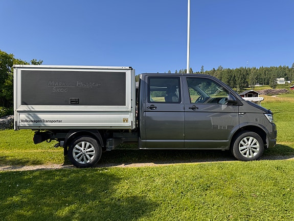 Volkswagen Transporter 3 of 5